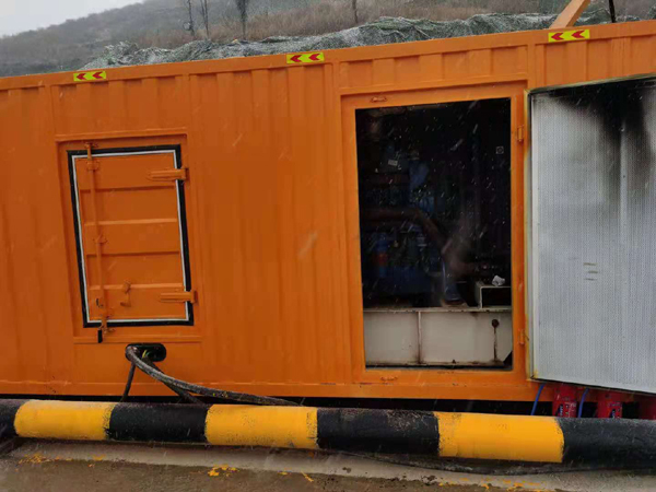 彭场镇发电机出租 柴油发电机组电压低报警怎么办？
