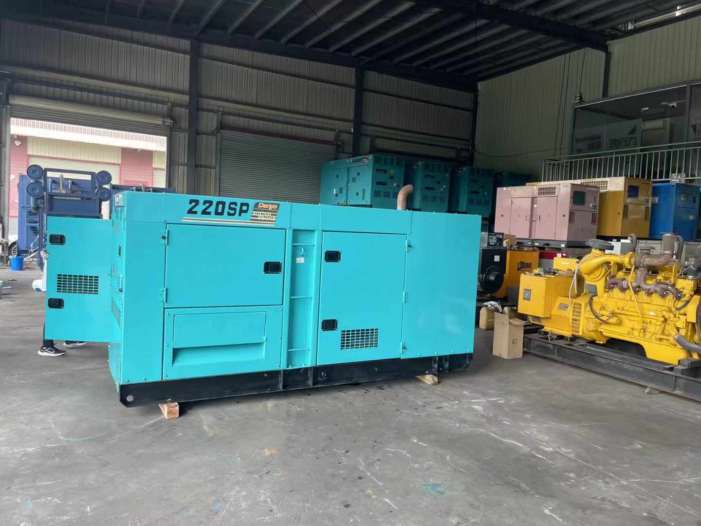 彭场镇800kW 柴油发电机的输出电流波动范围是多少?